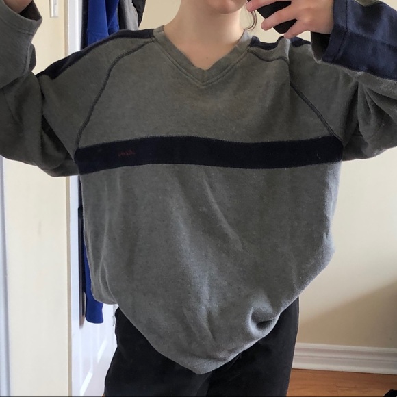 Levi’s long sleeve - Picture 2 of 3